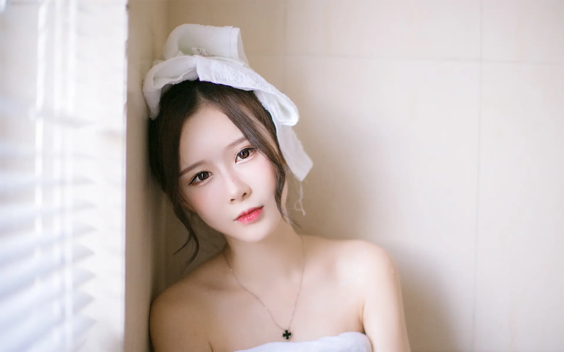 普洱济南高端私人伴游车晓玲的联系方式