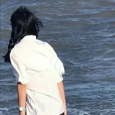 普洱伴游女生武映颖的资料