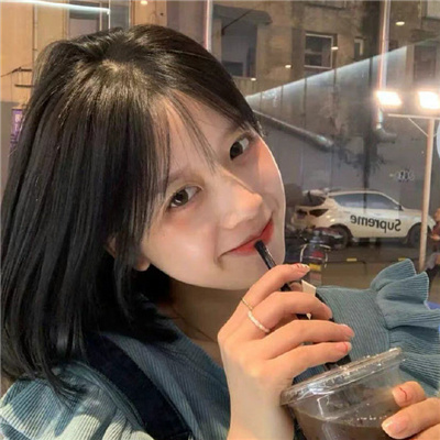 普洱伴游女生逢丝微的资料